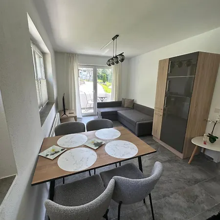 Oberleins Iii ارزل ام بيتزتال